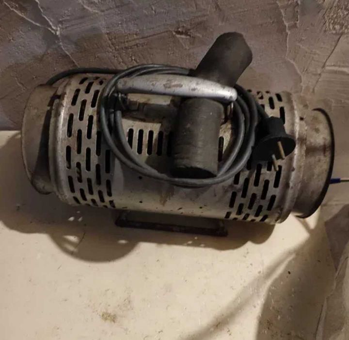 Продам зарядное зарядное