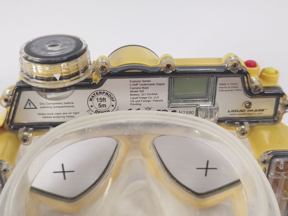 Маска для дайвінгу з вбудованою камерою для підводної зйомки