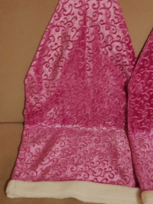 Pokrowce świąteczne na krzeslo