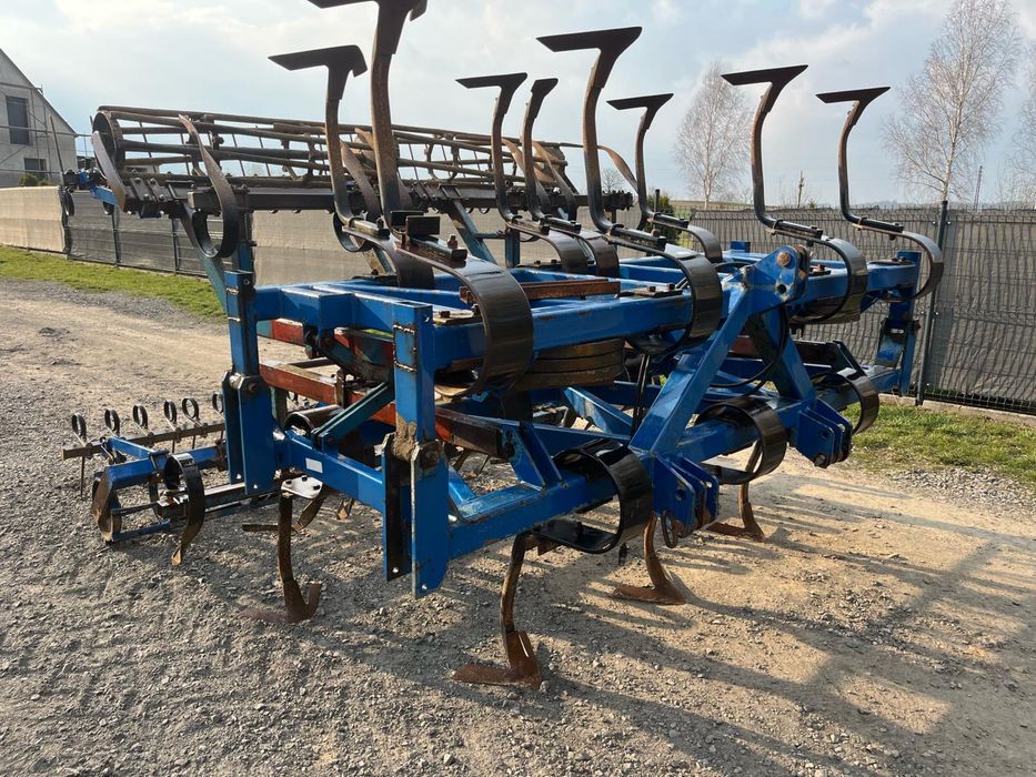 Agregat uprawowy scierniskowy gruber horsch lemken kverneland 4m