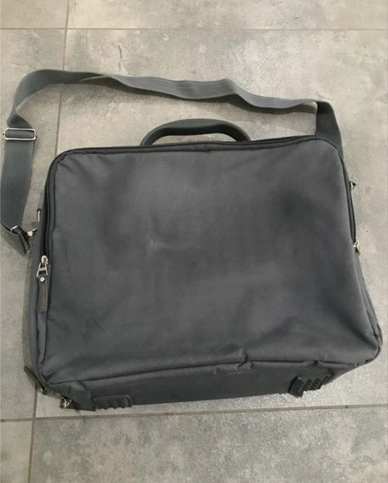 Torba na laptopa