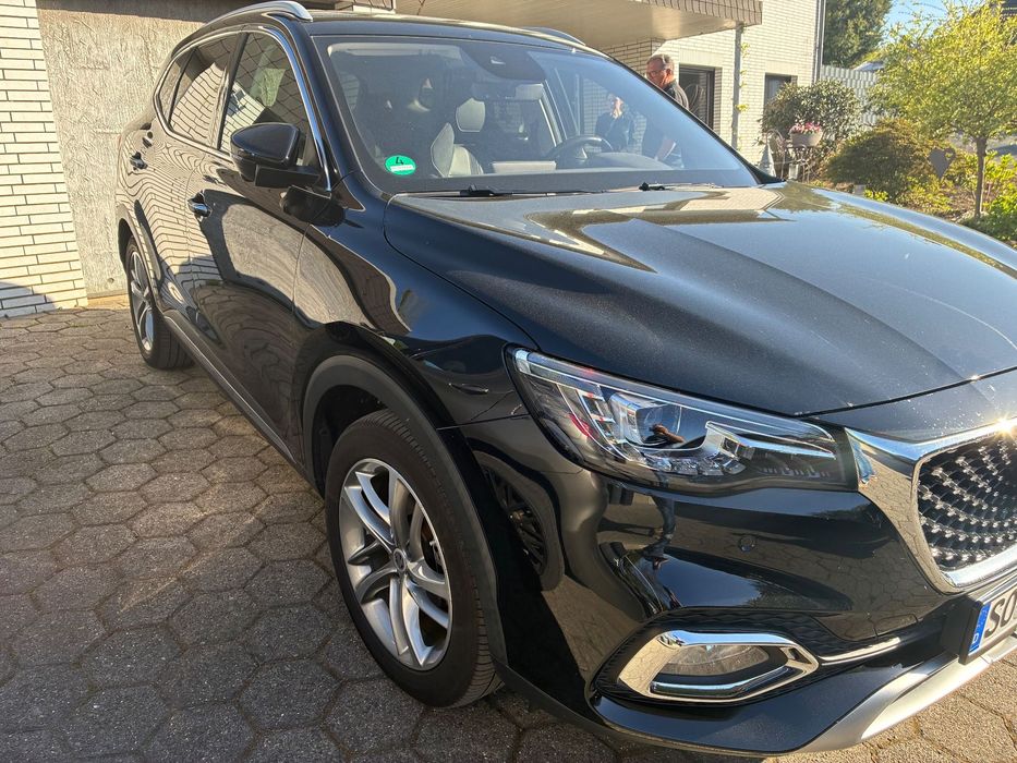 MG EHS Luxury437679218995374080