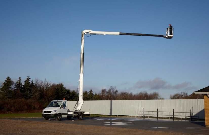 Wynajem Podnośnik Koszowy Zwyżka Gdynia Sopot Gdańsk Trójmiasto