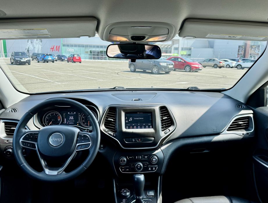 Jeep Cherokee Latitude Plus 2.4 L