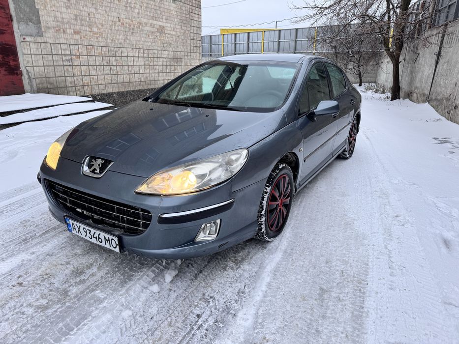 Продам автомобіль на впевненому ходу. Двигун працює добре, не димить, не труїть, масла не бере. Коробка перемикає все без проблем. Ходова робилась пару місяців назад. Гума зимова. З документами повний порядок. Продаж терміновий тому така ціна