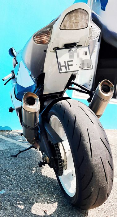 Suzuki GSXR 1000 K8
