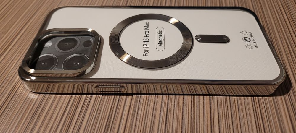 Etui magnetyczne iPhone 15 pro max