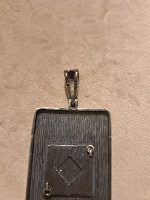 Zawieszka srebrna okienko