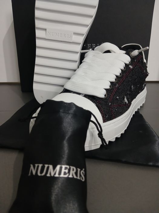 Кросівки NUMERIS 40,41,42р.