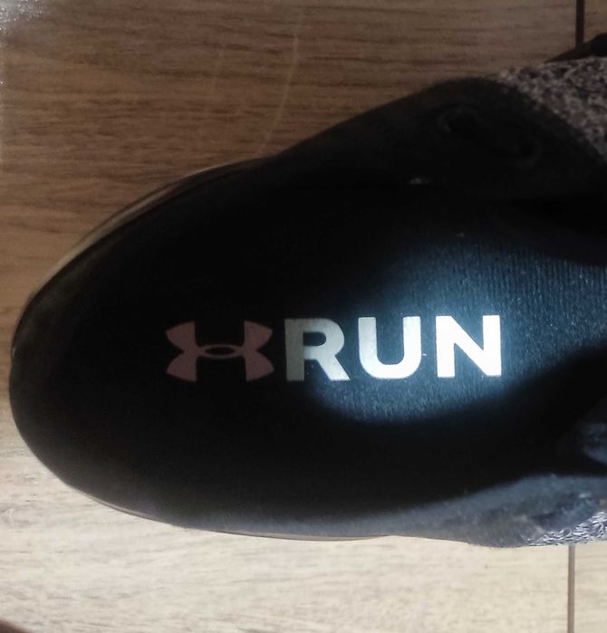 Sprzedam Buty damskie Under Armour HOVR Sonic (38 r)