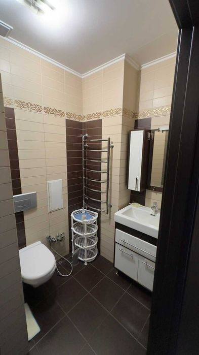 2 комн. квартира 94 м. Дом Усадьба Разумовского