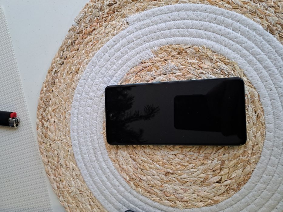 Продам телефоны Б/У