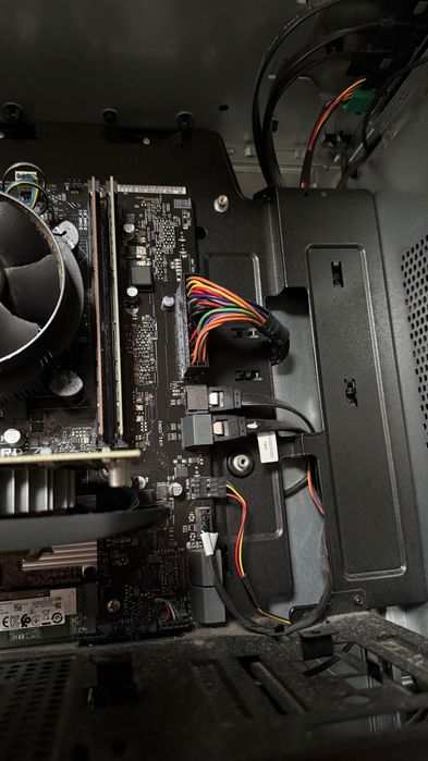 ASUS ROG GL10 i5 9gen GTX1650 Gaming PC SSD M.2 16GB RAM