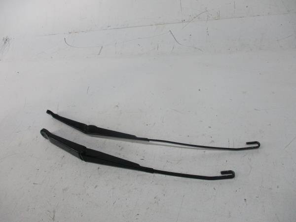 Haste / braço de escova limpa vidros frente direita FIAT Punto (188_)