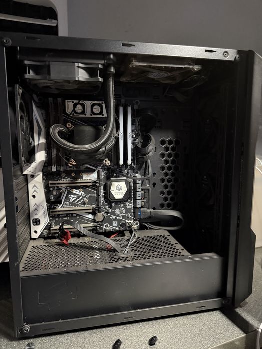 Komputer xeon 2620v3 turbo 16gb ddr4