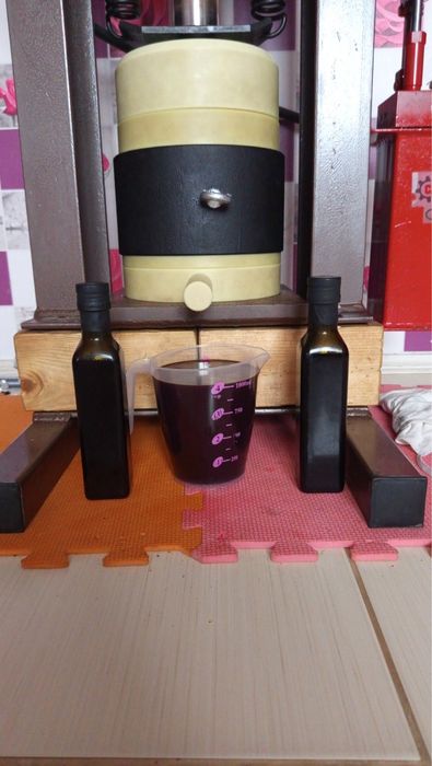 Гарбузова олія свіжо віджата