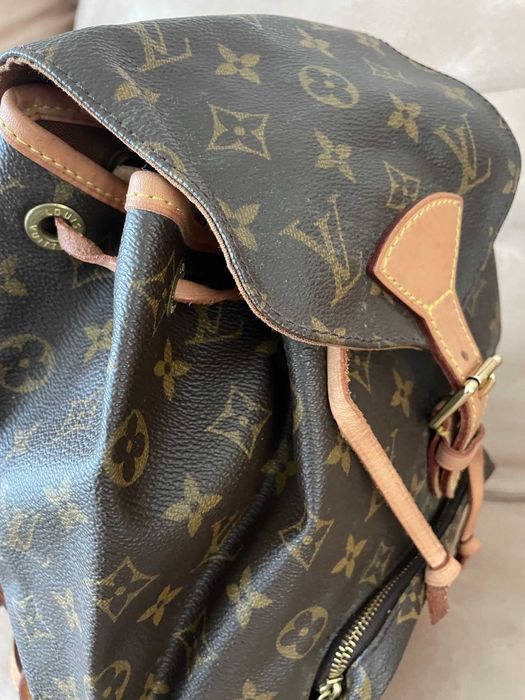 Mochila LOUIS VUITTON – modelo Montsouris MM