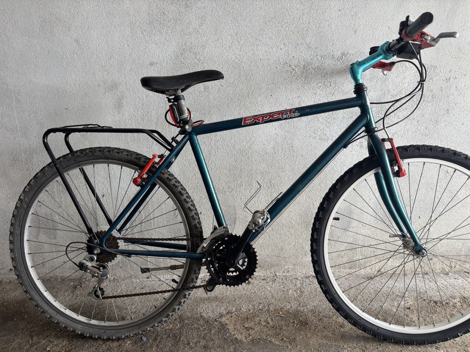 Bicicleta btt pronta a andar