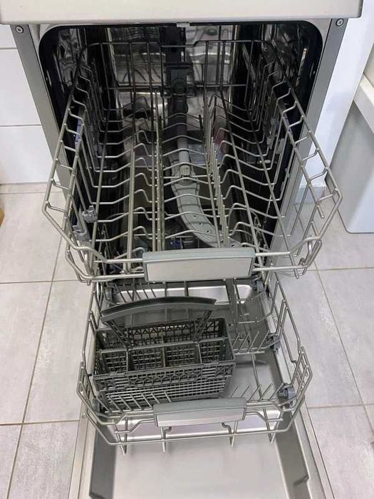Zmywarka Whirlpool ADPF 883 IX 45 cm – w pełni sprawna, bardzo dobry stan