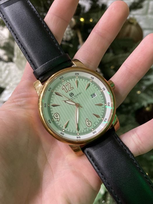 годинник Charles Hubert Paris