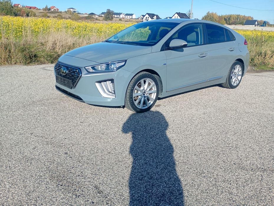 Hyundai Ioniq