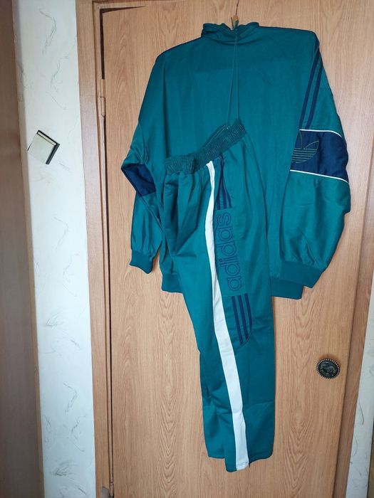 Срочно!!! Спортивный костюм мужской размер 54 (ХХХL)