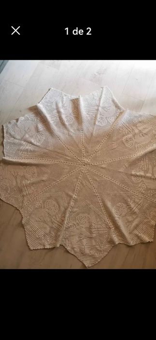 Toalha de renda com anjos