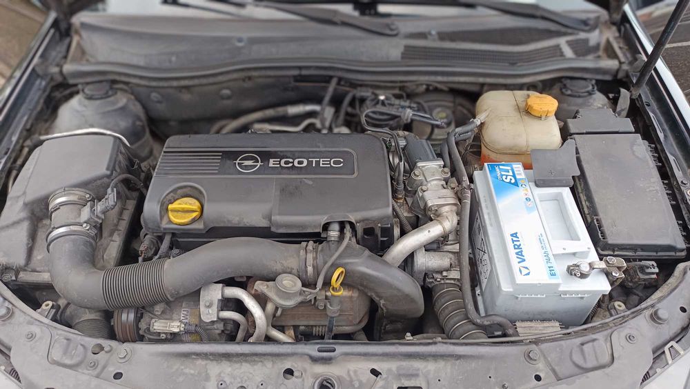 Opel Astra GTC 1.7 125cv (comercial)