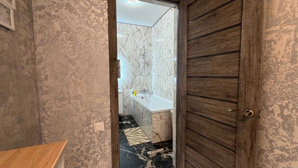 Продаж 2-кімнатної квартири з ремонтом ЖК Grand Village