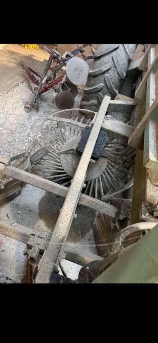 Комбайн бурякозбиральний