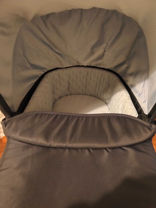 Trio bebé easywalker (cadeirinha e alcofa) e ovo BeSafe