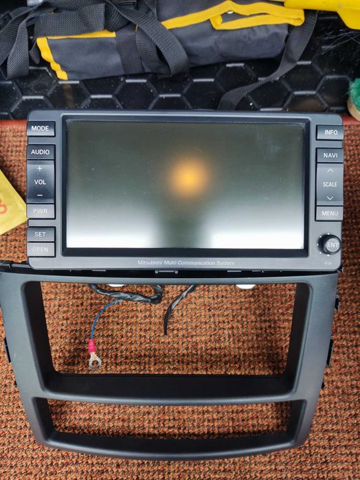 Магнітола Pajero 4