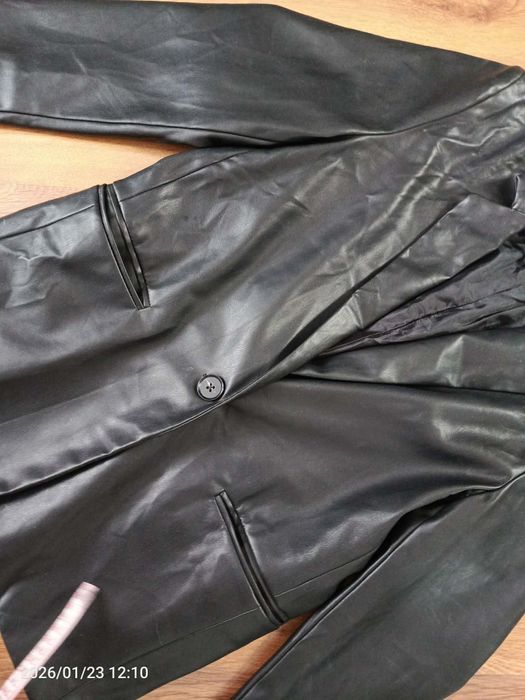 Marynarka z eko skóry M