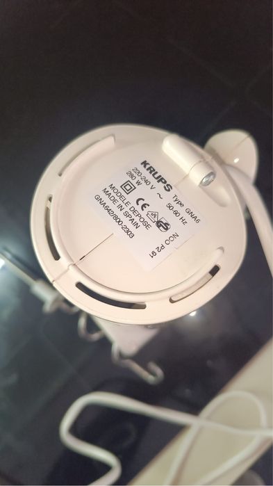 Batedeira modelo Krups