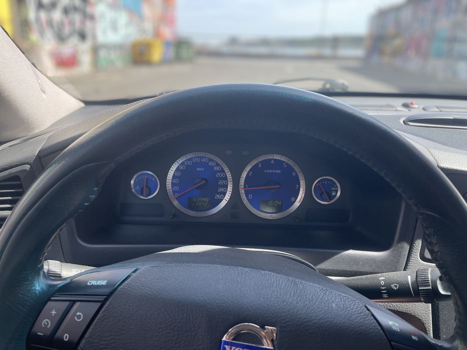 Volvo S60R Nacional AWD 300cvs