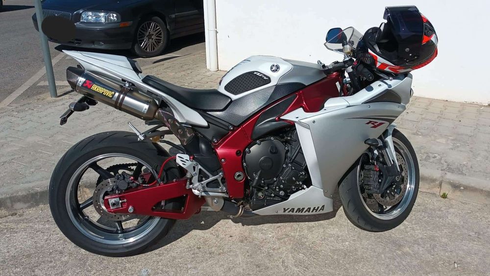 Yamaha R1 Crossplane