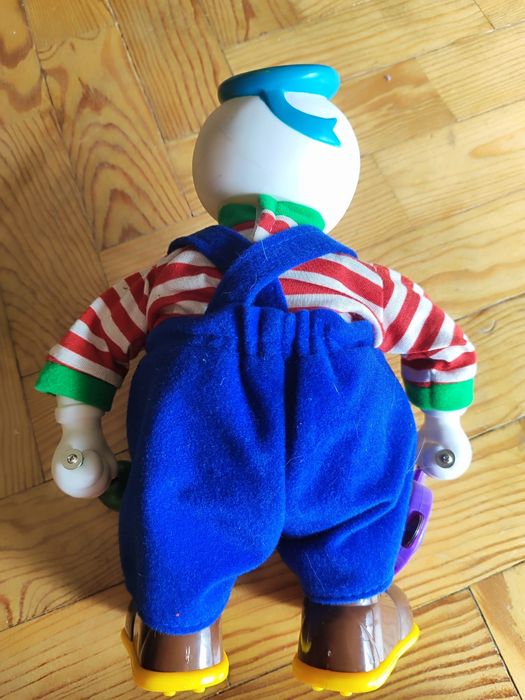 Pato musical com pilhas