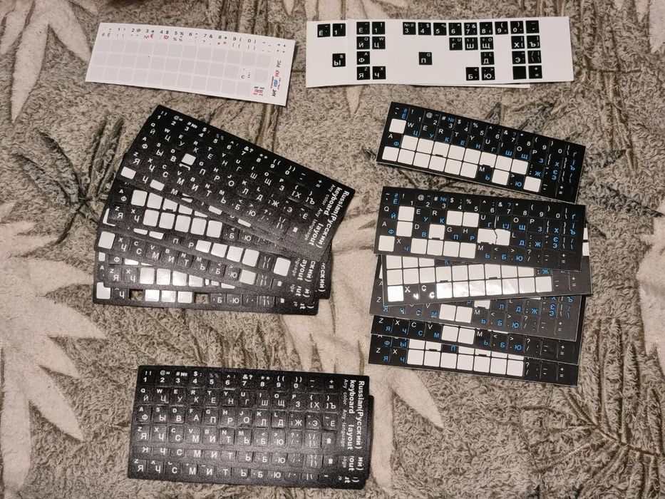 Набор наклеек на клавиатуру (2 новых, 16 начатых)