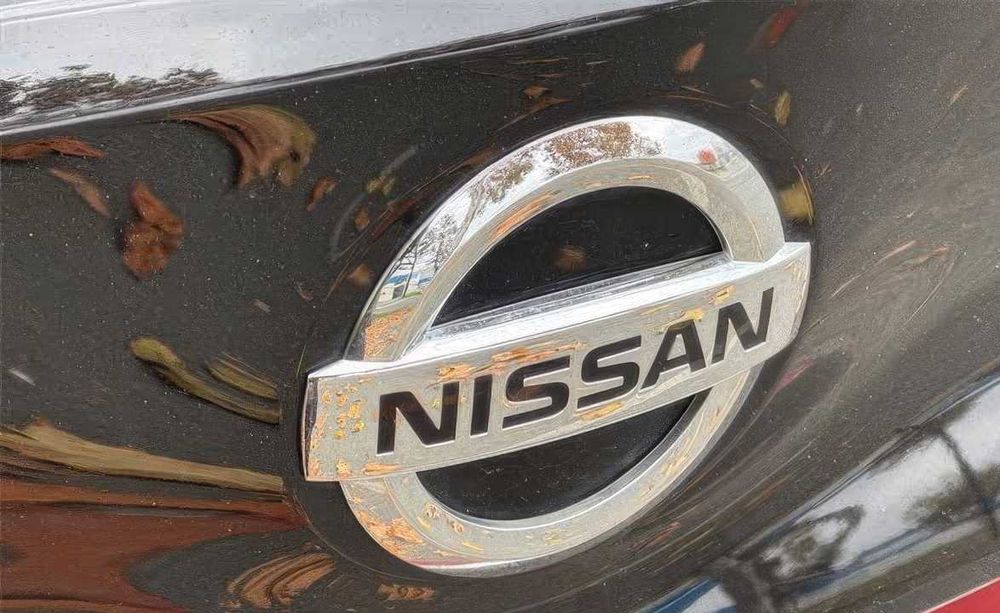 Nissan LEAF SL      2018