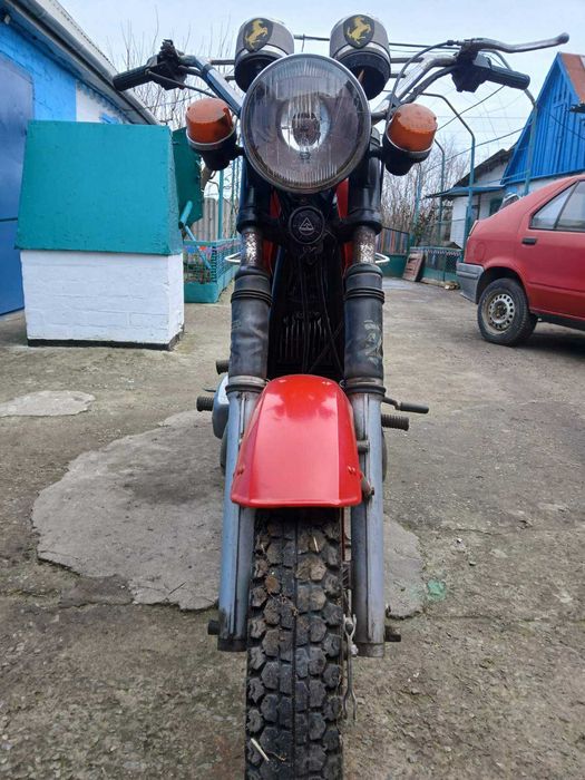 Продам ЯВА 350 в гарному стані