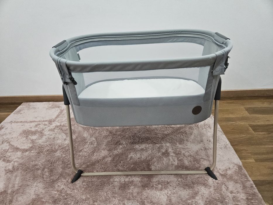 Berço da maxi cosi de  criança