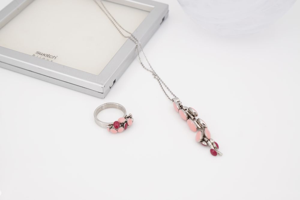 Conjunto Colar + Anel Swatch