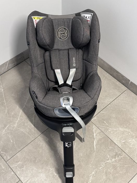 Fotelik samochodowy Cybex Sirona Z+ i-Size + baza