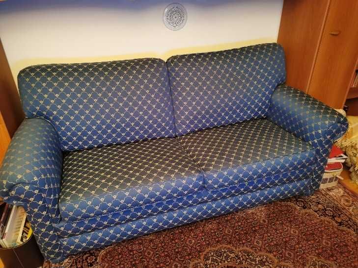 Sofá 3 lugares impecável