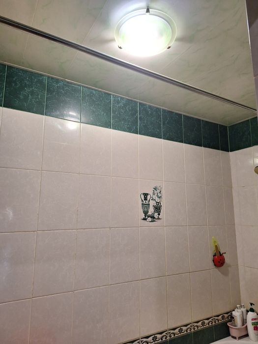 Продам гарний  будинок.