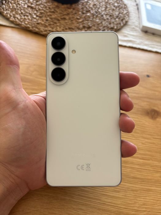 Samsung Galaxy S26+ (com garantia)