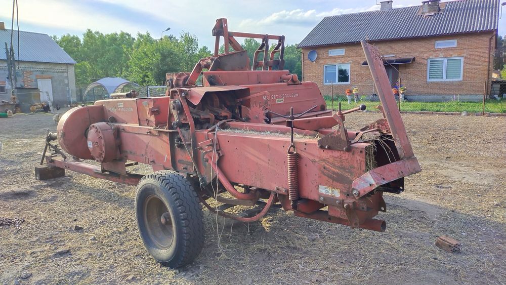 Sprzedam prasę Massey Ferguson