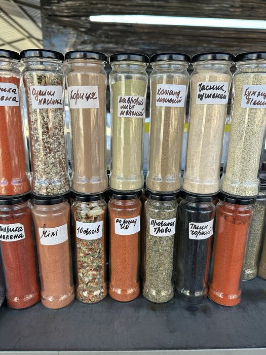 Приправи натуральні, копчена паприка ,мелена паприка,сушений часник