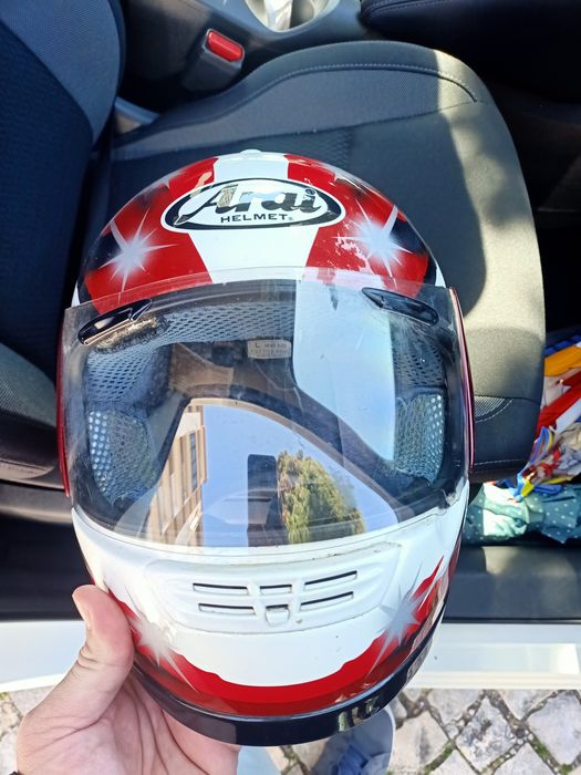 Capacete Arai (NR-3 Quart)