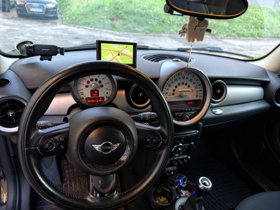 Mini One 1.6 benzyna | Nawigacja | Bluetooth Parrot